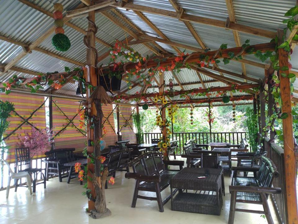 Backpackers Inn Gardenview Inn El Nido Exterior foto
